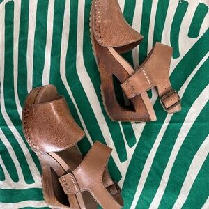 Dansko leather wedge EU 38